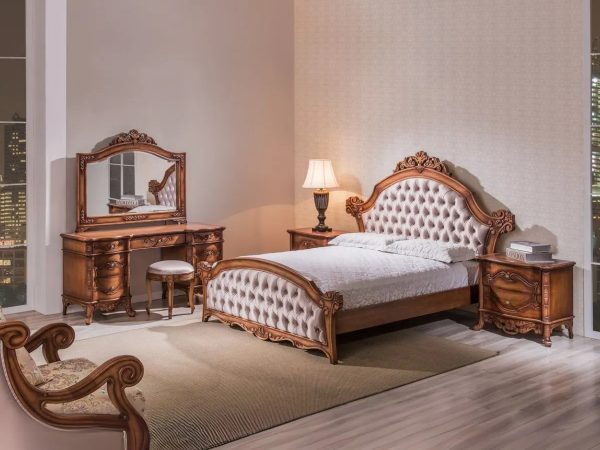 Cama King Size de Madeira Maciça: Luxo e Conforto!