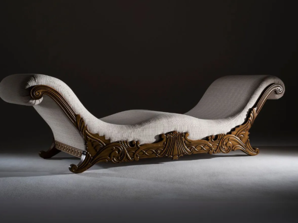 Diversificando os espaços com um recamier de madeira maciça